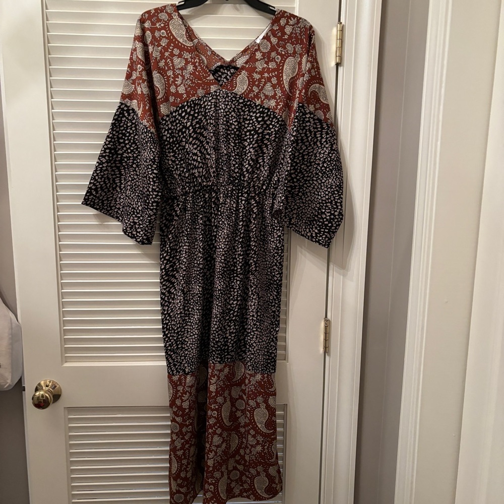 NWT Bucket List black and brown patterned midi dress